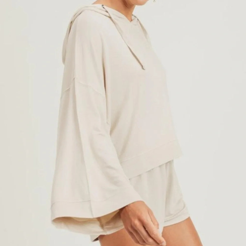 Mono b Tan Relaxed Fit Sweatshirt Size S